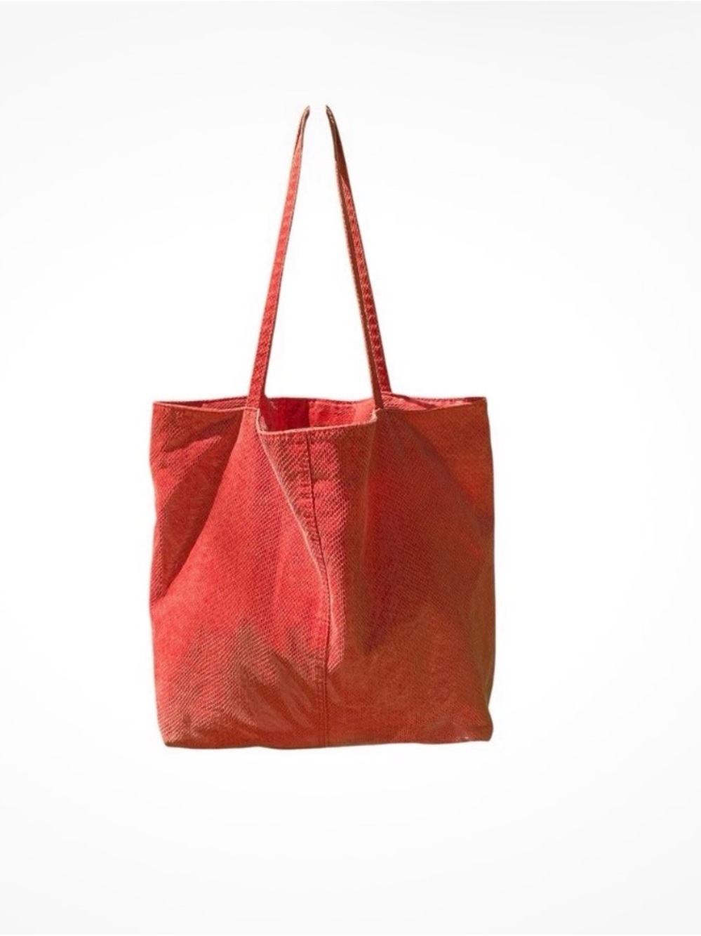 SAKS FIFTH AVE TOTE BAG RED